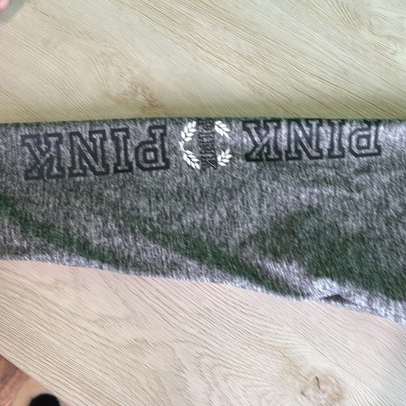 Pink Capri leggings size small - Picture 4 of 5